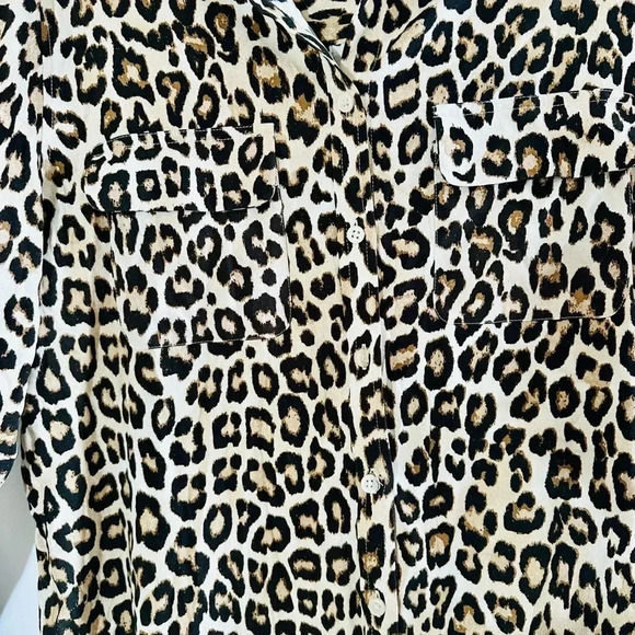 Chico’s leopard print button down long sleeve blouse size 2 12/14 - Picture 7 of 12